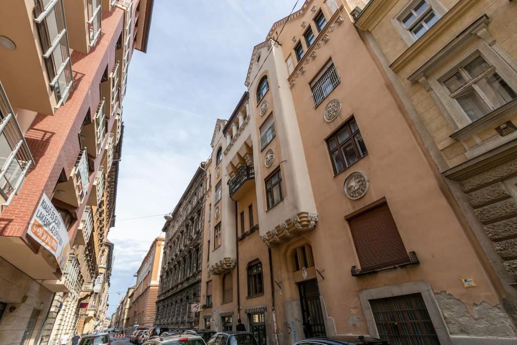 Art Nouveau Apartment Budapest Eksteriør billede