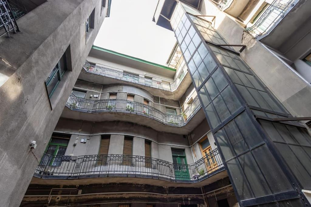 Art Nouveau Apartment Budapest Eksteriør billede